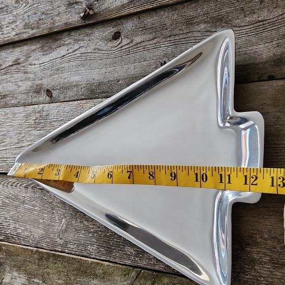 Silver Christmas tree 🎄 coffee table decorative platter aluminum polished dish - Picture 4 of 5